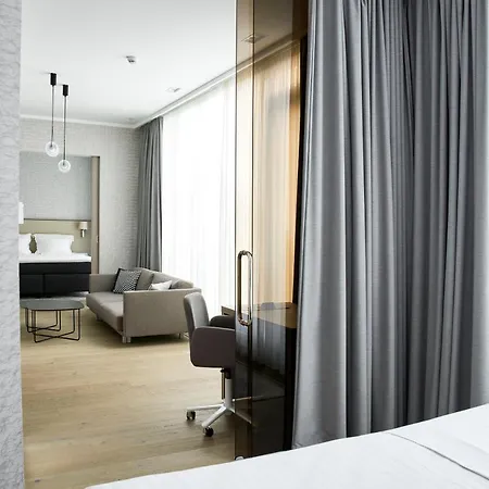 Tallink & Conference 4*