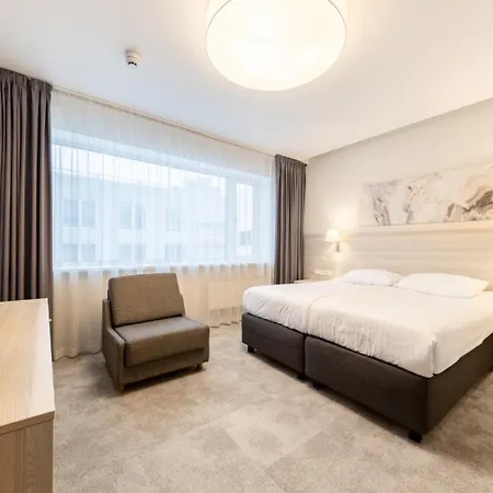 Hotel Tallink & Conference 4*
