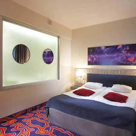 Tallink & Conference Hotel 4*