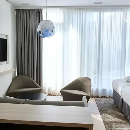 Otel Tallink & Conference 4*