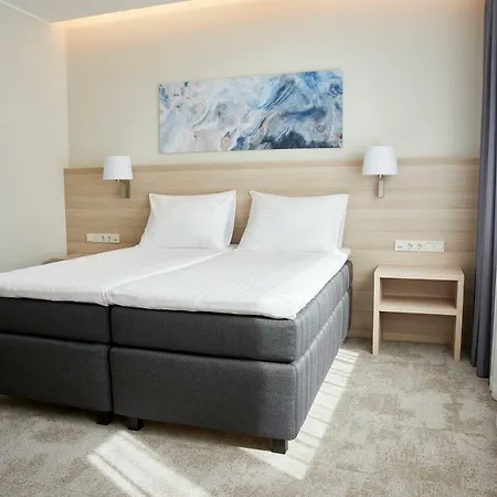 Tallink & Conference Hotel 4*