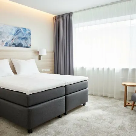 Tallink & Conference Hotel 4*