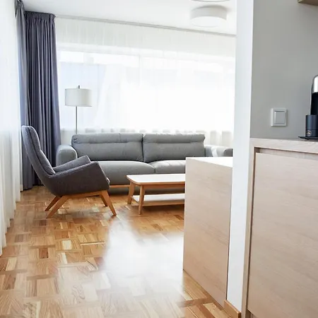 タリンク スパ＆カンフェランス ホテル 4*