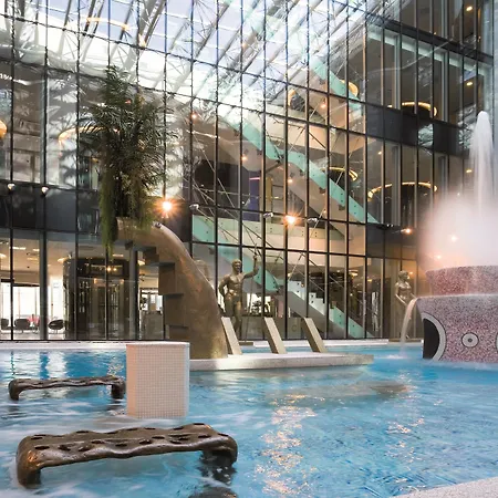 Szálloda Tallink & Conference 4*