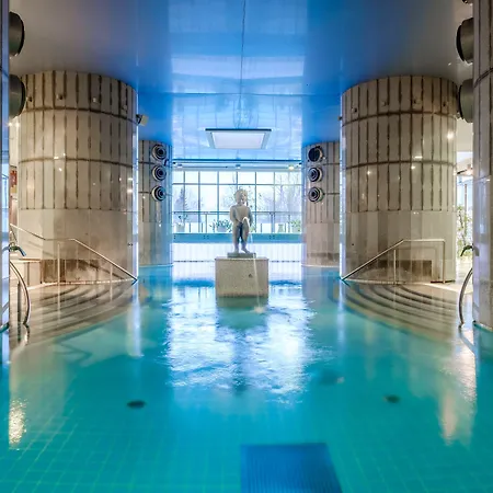 タリンク スパ＆カンフェランス 4* タリン