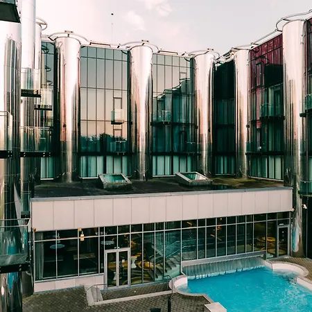 Hotel Tallink & Conference 4*
