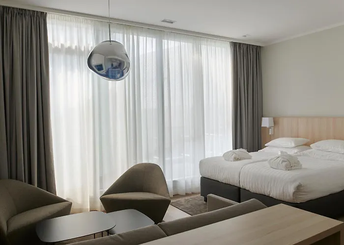 Szálloda Tallink & Conference