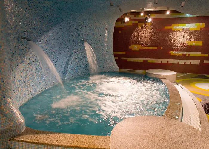 Tallink & Conference Szálloda 4*