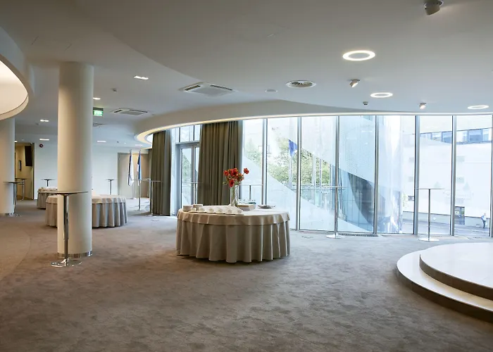 Szálloda Tallink & Conference