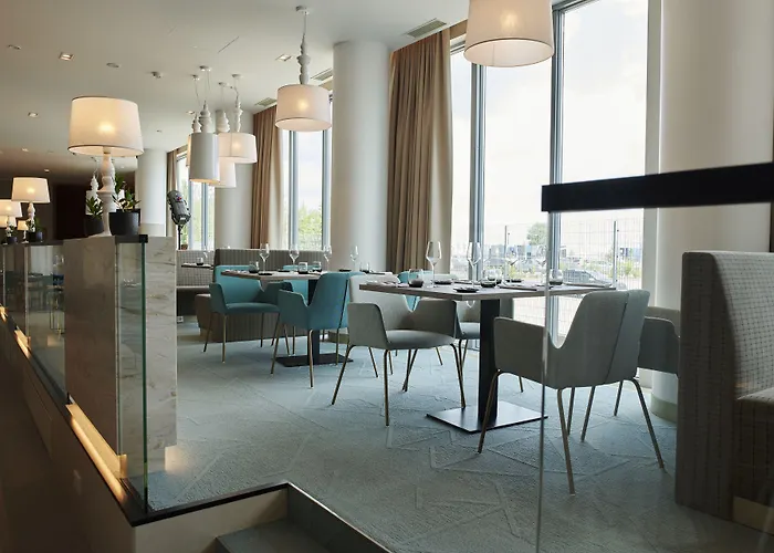 Tallink & Conference Отель Таллин