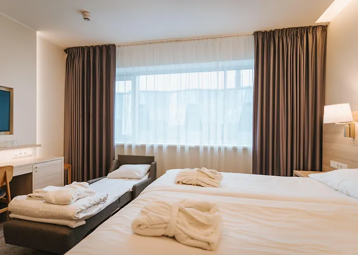 Tallink & Conference Отель