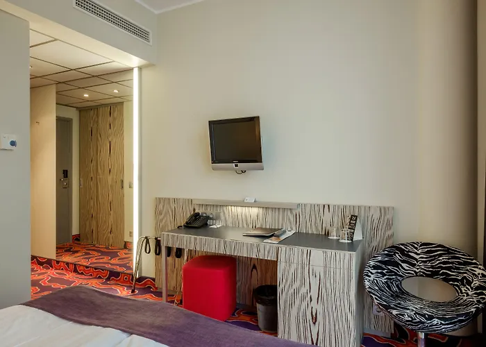 Tallink & Conference Hotel Reval