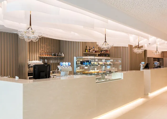 Tallink & Conference Hotel Reval