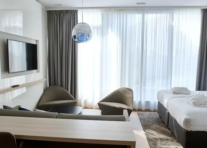 Hotel Tallink & Conference 4*